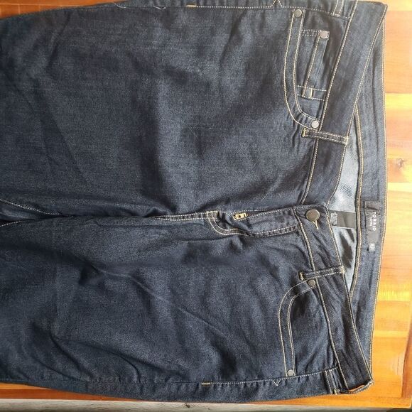 TORRID Straight Leg Jeans Size 24S - Picture 3 of 15